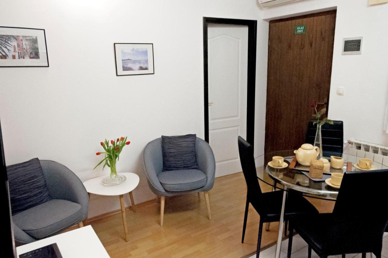 Apartment Rosa 1 Rovinj Luaran gambar