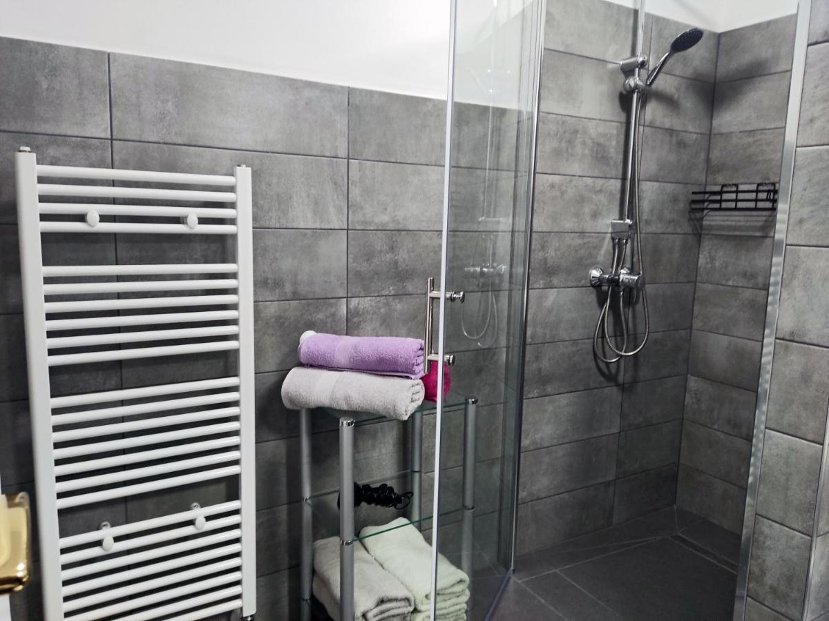 Apartment Rosa 1 Rovinj Luaran gambar